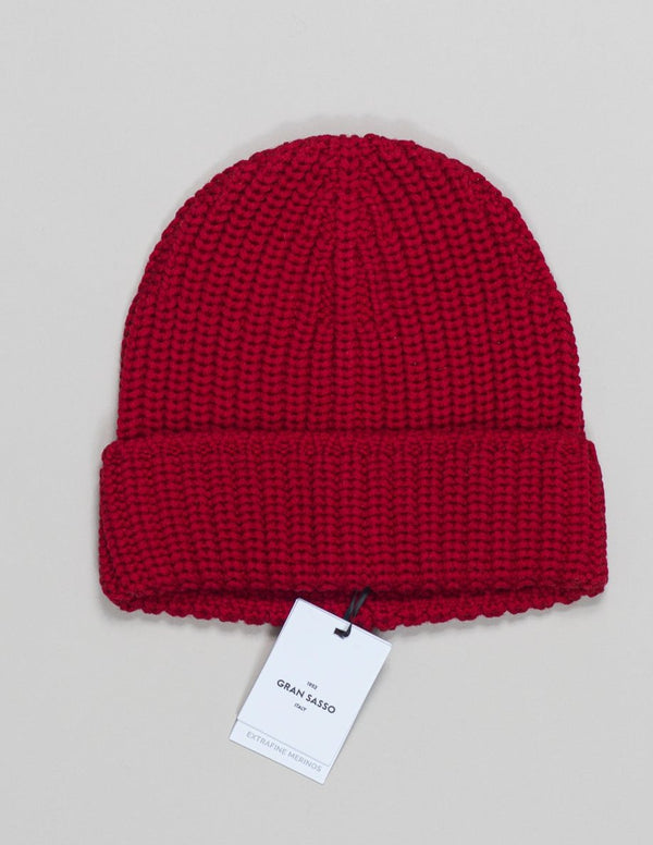 Article: 10160/14232
Color: 289 / Red
Composition: 100% Virgin Wool (Extrafine Merino)

Made in Italy&nbsp;
&nbsp;Gran Sasso Merino Wool Beanie / Red