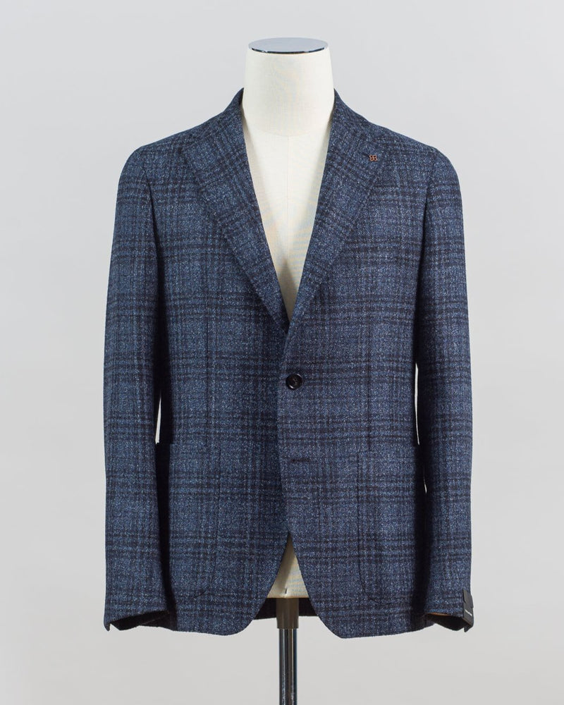 Composition: 86% Virgin wool 14% Polyester
Modello: Monte Carlo / 1SMC22K
Color: Blue / B1105
Unconstructed shoulder
Unlined
2 Buttons
Notch lapel
Patch pockets
Side vents
Made in Martina Franca, Italy Tagliatore Bouclé Check Jacket / Blue