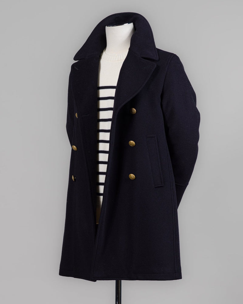 Back Length 95cm (Size 50)
Composition: 90% Wool 10% Cashmere
Lining: 100% Viscose
Padding: 100% Polyester
Model: 50164 Peacoat Lungo Maestrale
Article: 7627
Color: 91 / Navy Sealup&nbsp;
Made in Italy Sealup Wool &amp; Cashmere Peacoat / Navy