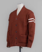 G.R.P. Firenze Heavy Merino Cardigan / Bordeaux Model: College
Article: CARWOG7
Color: Bordeaux
100% Merino Wool
Made in Florence, Italy