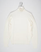 Article: 57157/14280
Color: 005 / Off White
Composition: 100% Virgin Wool
Extrafine Merino
Made in Italy  Gran Sasso Structured Merino Roll Neck / Off White