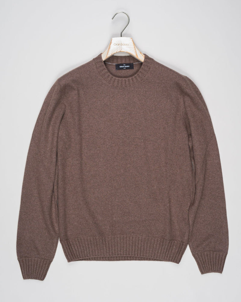 Article: 57106/20201
Color: 123 / Brown
Composition: 100% Cashmere (Felted)
Made in Italy Gran Sasso Felted Cashmere Crew Neck / Brown