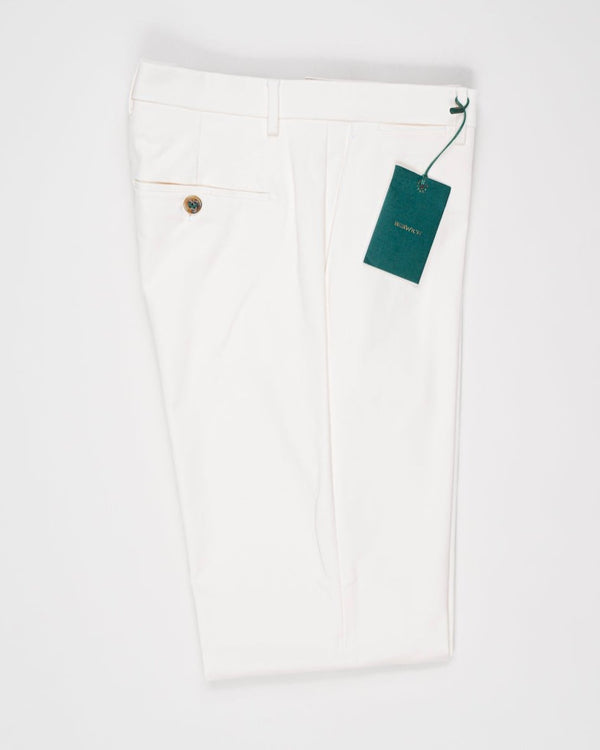 Model: vulcano23

Flat front

Front pockets: slanted

Belt loops
Unfinished hem
Article: ts1620x
Color: White
Composition: 98% Cotton 2%Elastan
Made in Martina Franca, Italy Berwich Cotton Chinos / White