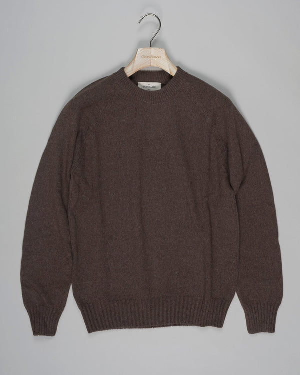 Article: 13185/15901
Color: 180 / Brown
Composition: 97% Cashmere 3% Virgin Wool

Made in Italy Gran Sasso Cashmere Raglan Knit / Brown